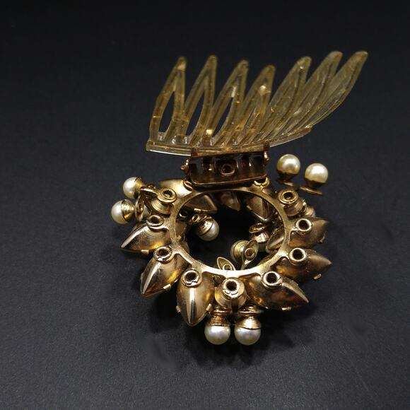 Vintage Wedding Hair Comb, Faux Pearls , 1950s, Bridal Hair Accessory, 2 Inches - Picture 9 of 10